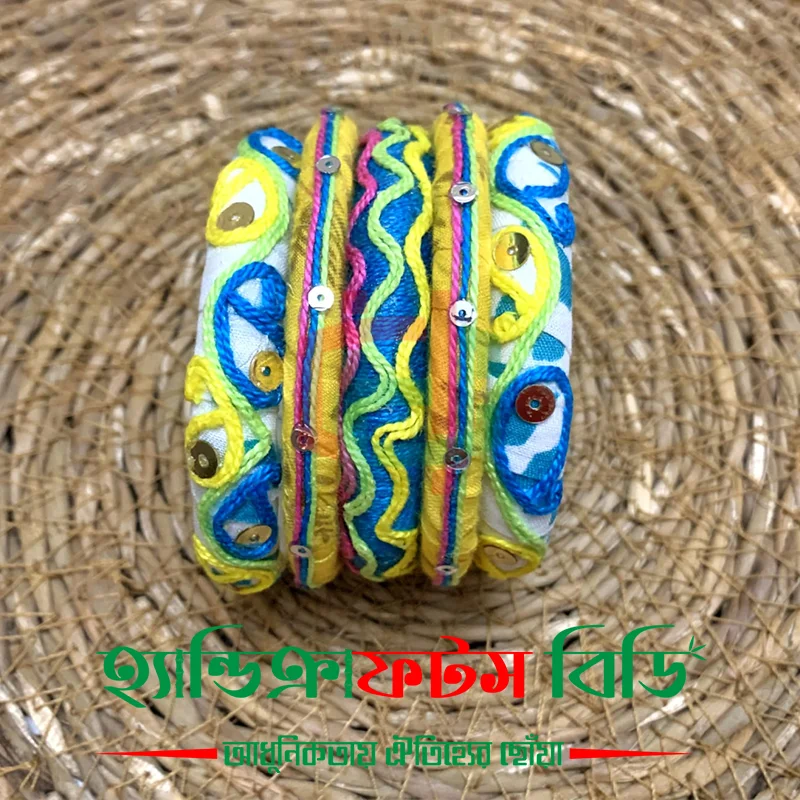 Handmade 5-piece set of Nakshi bangles made of silk and crochet thread - size 2.6 | Handicrafts BD